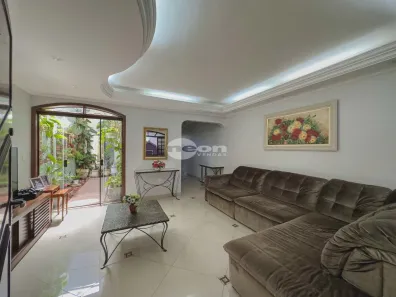 Casa com 4 Quartos à venda, 270m² no Parque Oratório, Santo André