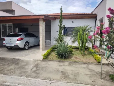 Casa com 3 Quartos para alugar, 170m² no Parque São Cristóvão, Taubaté
