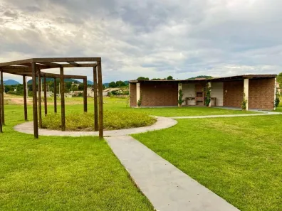 Lote/Terreno à venda, 240m² no Ubatiba, Maricá