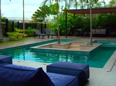Casa de Condomínio com 3 Quartos à venda, 500m² no Nova Uberlândia, Uberlândia