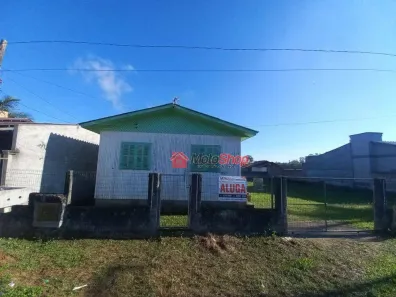 Casa com 2 Quartos para alugar, 30m² no Jardim Cibeli, Araranguá