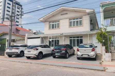 Casa com 5 Quartos à venda, 360m² no Capoeiras, Florianópolis