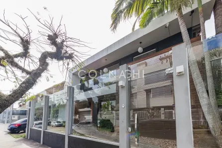 Imóvel Comercial com 4 Quartos à venda, 360m² no Três Figueiras, Porto Alegre