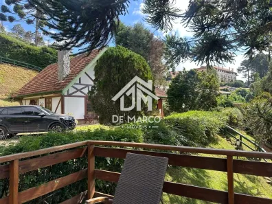 Casa com 3 Quartos à venda, 118m² no Recanto das Araucárias, Campos do Jordão