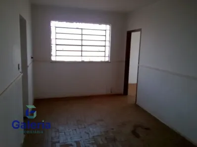 Casa com 5 Quartos para alugar, 222m² no Campos Elíseos, Ribeirão Preto