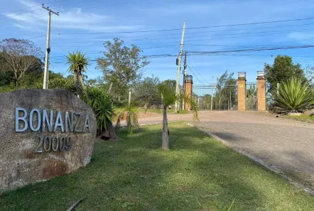 Lote/Terreno à venda, 792m² no Assentamento (Águas Claras), Viamão
