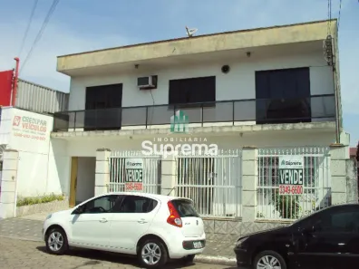Casa com 5 Quartos à venda, 25m² no São João, Itajaí