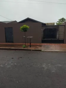 Casa com 3 Quartos à venda, 150m² no Newton Guimarães, Londrina