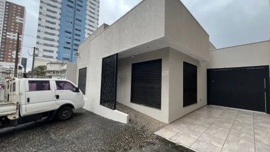 Sala Comercial à venda, 250m² no Centro, Ponta Grossa