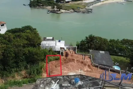 Lote/Terreno à venda, 148m² no Centro, Guarapari