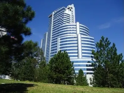 Sala Comercial para alugar, 42m² no Green Valley Alphaville, Barueri