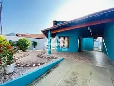 Casa com 3 Quartos à venda, 124m² no Martim de Sá, Caraguatatuba