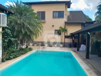 Casa com 4 Quartos à venda, 600m² no Jacarepaguá, Rio de Janeiro
