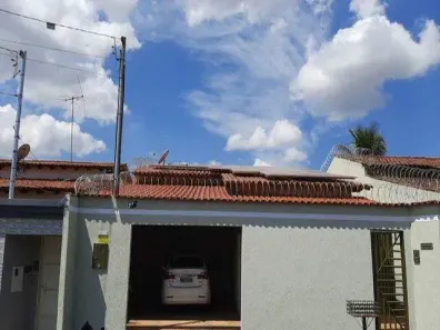Casa com 3 Quartos à venda, 140m² no Mansour, Uberlândia