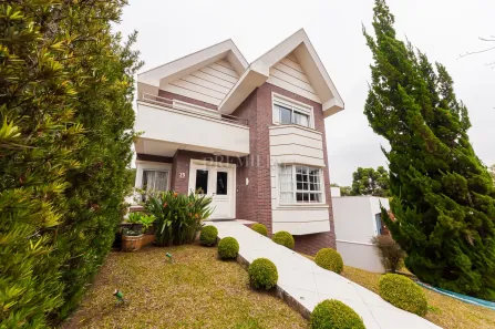 Casa com 3 Quartos para alugar, 364m² no Campo Comprido, Curitiba
