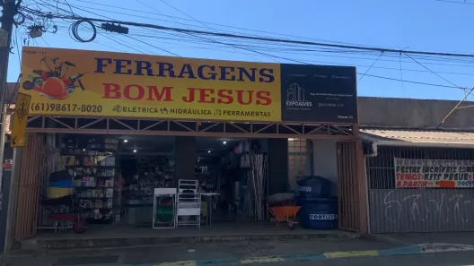 Ponto Comercial à venda, 160m² no Riacho Fundo II, Brasília