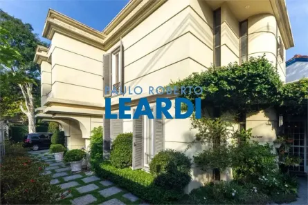 Sobrado com 5 Quartos à venda, 400m² no Jardim Paulista, São Paulo