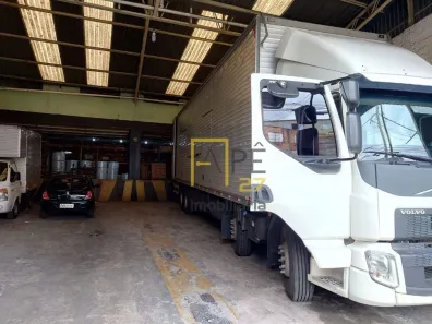 Galpão/Depósito/Armazém para venda ou aluguel, 1000m² no Jardim São Domingos, Guarulhos