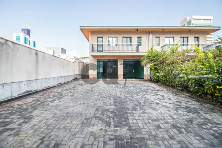 Imóvel Comercial com 4 Quartos para alugar, 250m² no Chácara Santo Antônio (Zona Sul), São Paulo