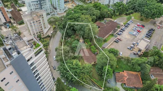 Lote/Terreno à venda, 1921m² no Atiradores, Joinville