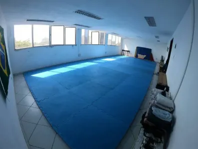 Prédio Comercial para alugar, 260m² no Imbetiba, Macaé