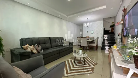 Sobrado com 3 Quartos à venda, 140m² no Vila Carrão, São Paulo