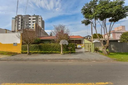 Casa com 3 Quartos à venda, 110m² no Capão Raso, Curitiba