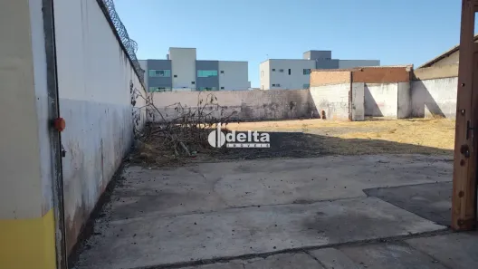 Lote/Terreno à venda, 540m² no Novo Mundo, Uberlândia