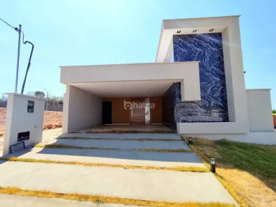 Casa de Condomínio com 1 Quarto à venda, 126m² no Vale Quem Tem, Teresina