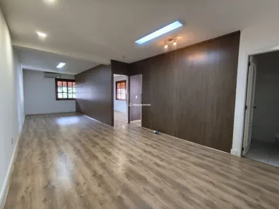 Sala Comercial para alugar, 58m² no Centro, Gramado