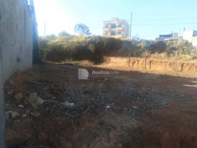 Lote/Terreno à venda, 250m² no Piracangaguá, Taubaté
