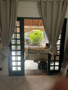Casa com 3 Quartos à venda, 150m² no Carajás, Uberlândia