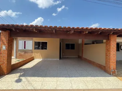 Casa com 2 Quartos para alugar, 65m² no Novo Paraíso, Cuiabá