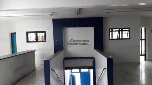 Sala Comercial para alugar, 320m² no São João, Jacareí