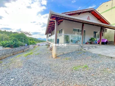 Casa com 3 Quartos à venda, 197m² no Escola Agrícola, Blumenau