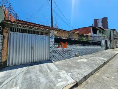 Casa com 3 Quartos à venda, 280m² no Joaquim Távora, Fortaleza