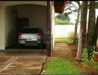 Casa com 4 Quartos à venda, 254m² no Cidade Jardim, Uberlândia