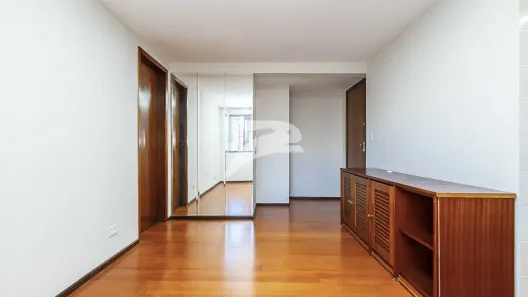 Apartamento com 1 Quarto para alugar, 34m² no Centro, Curitiba