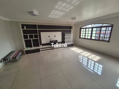 Casa com 4 Quartos à venda, 350m² no Parque Pinheiros, Taboão da Serra