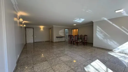Apartamento com 4 Quartos à venda, 240m² no Santo Antônio, Belo Horizonte