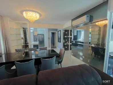 Apartamento com 3 Quartos para alugar, 152m² no Centro, Balneário Camboriú
