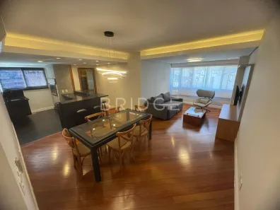 Apartamento com 2 Quartos para alugar, 99m² no Rio Branco, Porto Alegre