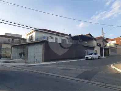 Sobrado com 3 Quartos à venda, 205m² no Vila Nhocune, São Paulo