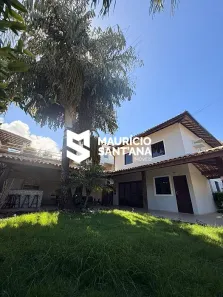 Casa de Condomínio com 3 Quartos para alugar, 180m² no Buraquinho, Lauro de Freitas