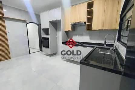 Casa com 4 Quartos para alugar, 280m² no Jardim Santo Alberto, Santo André