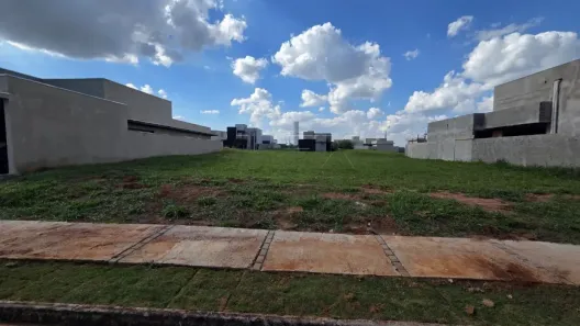 Lote/Terreno à venda, 295m² no Residencial Villa de León, Piratininga