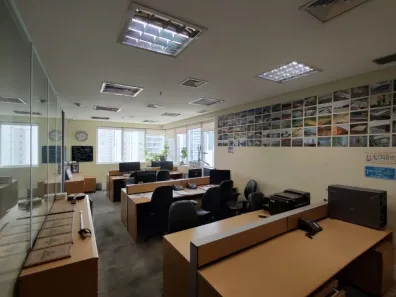Sala Comercial para alugar, 134m² no Cerqueira César, São Paulo