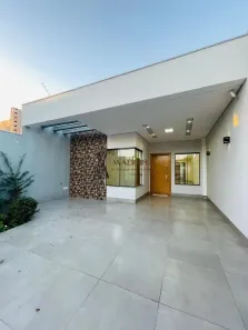 Casa com 3 Quartos à venda, 105m² no Jardim Fregadolli, Maringá