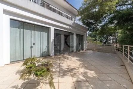 Sobrado com 3 Quartos à venda, 304m² no Vila Romana, São Paulo