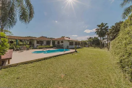 Lote/Terreno à venda, 450m² no Glória, Joinville